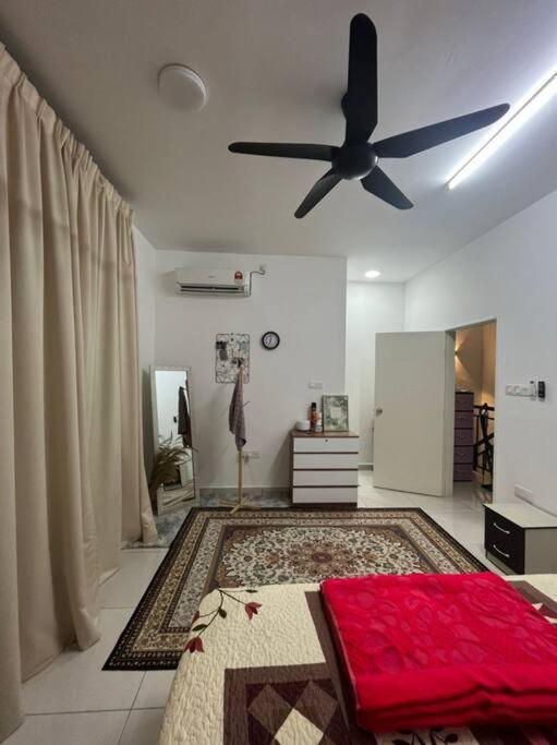 Chemor Hadeerna Homestay - Double Storey Terrace מראה חיצוני תמונה